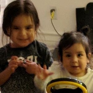 Meet your Posher, Genaye